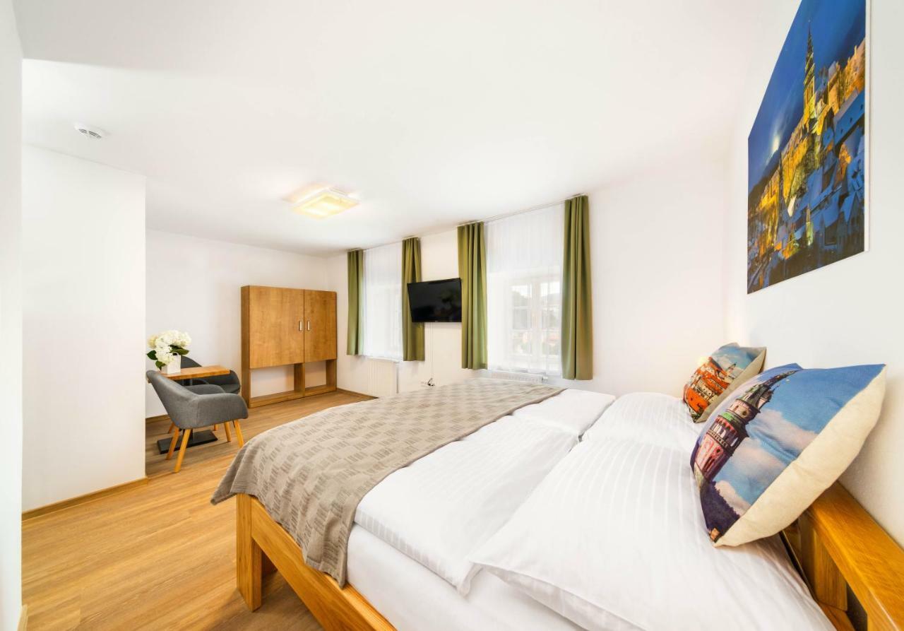 Hotel Garni Villa Areka Чески-Крумлов Экстерьер фото
