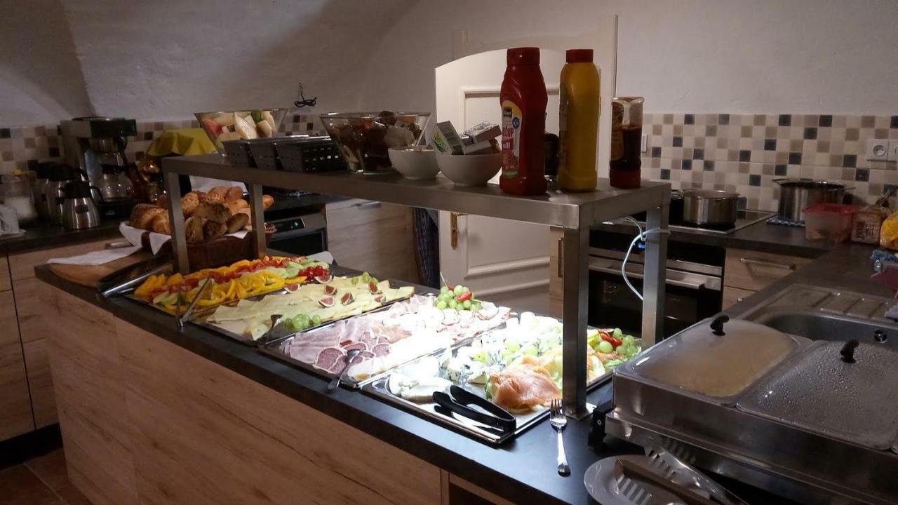 Hotel Garni Villa Areka Чески-Крумлов Экстерьер фото